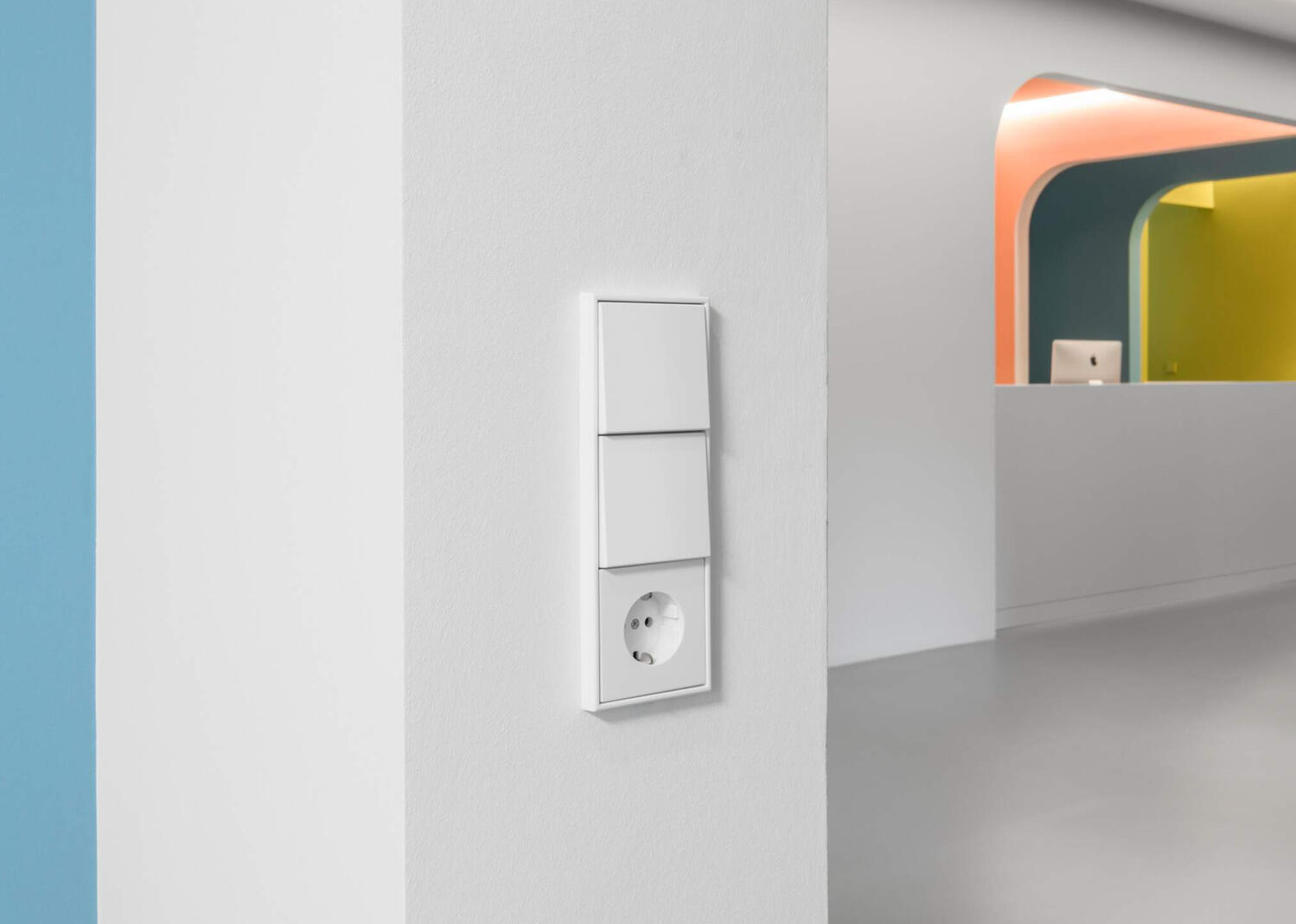 JUNG LS 990 Switch